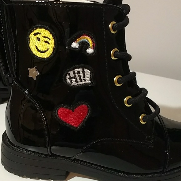 Girls lace up boots, size 8 toddler - Picture 6 of 6